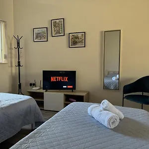 Private One Bedroom Close To Airport In Luqa