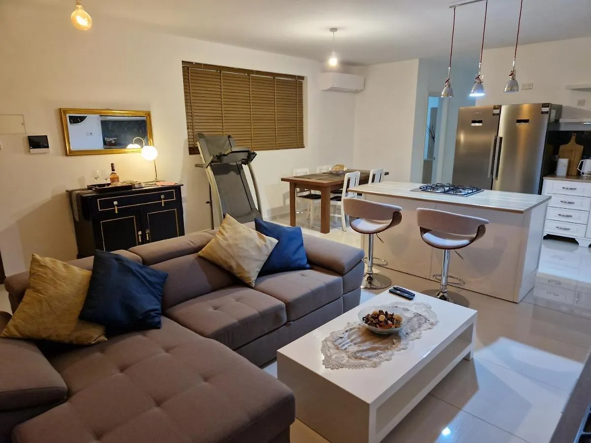Town Pent House Apartment Luqa 0*,