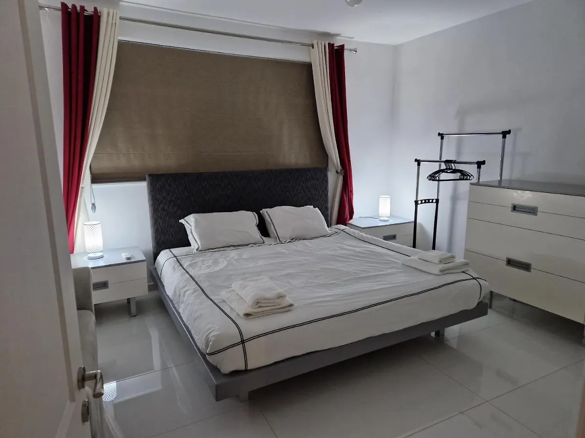 Town Pent House Apartment Luqa Malta